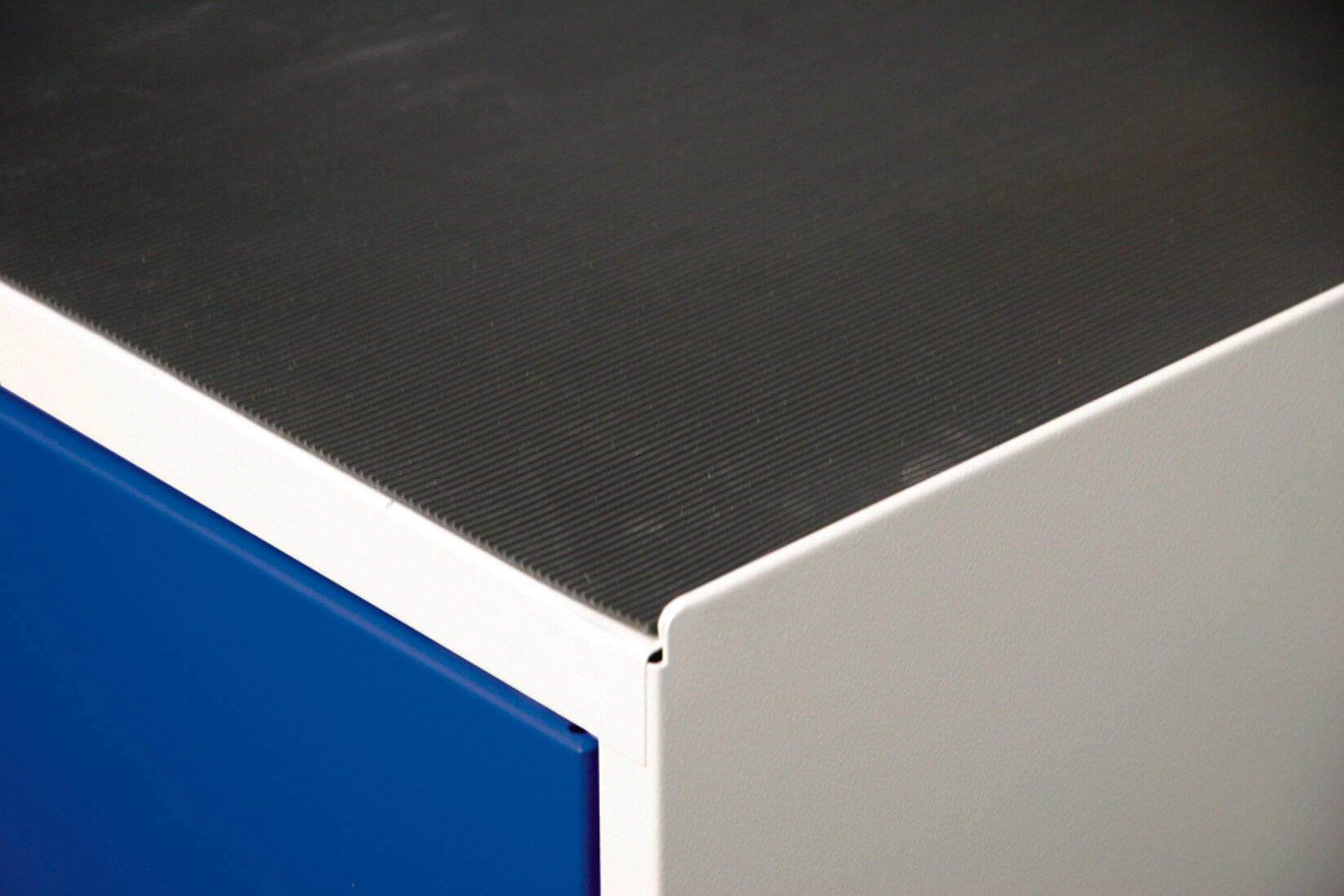 Riffelgummiauflage Serie 3000, für 500 mm breite Schränke-Copy
