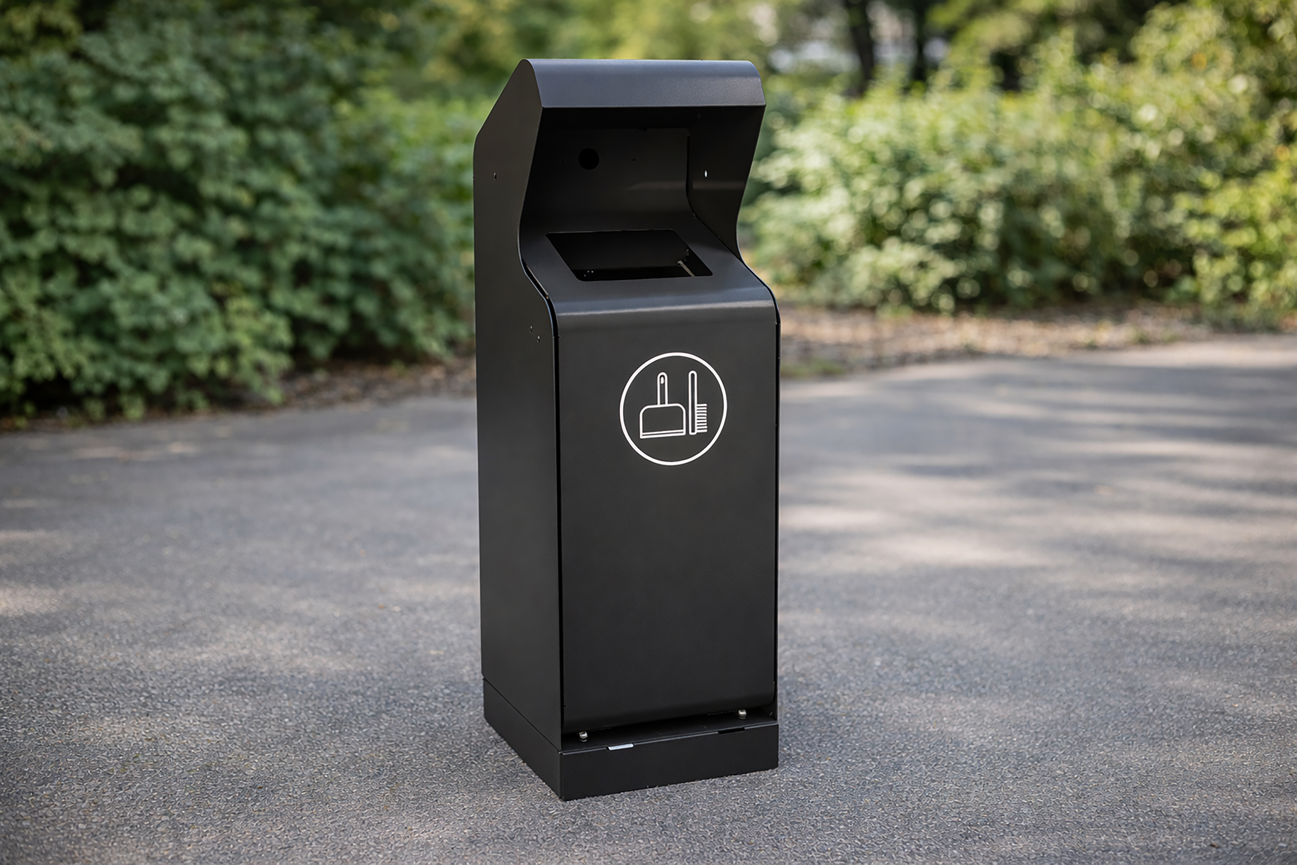 CityCore Metall-Abfallbehälter 70L für Außenbereich – wetterfest & robust